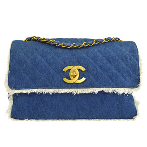 CHANEL Maxi Flap