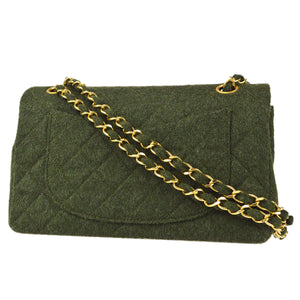 CHANEL Small Flap
