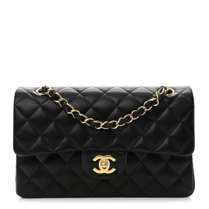 CHANEL Small Flap
