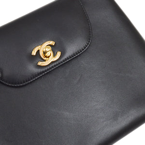CHANEL Small Kelly Flap