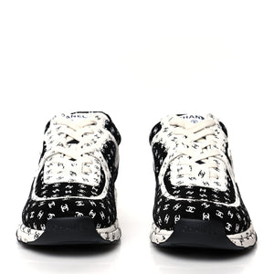 CHANEL CC Sneakers