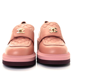 CHANEL CC Loafers