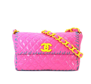 CHANEL Jumbo Flap