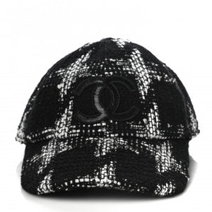 CHANEL CC Tweed Cap